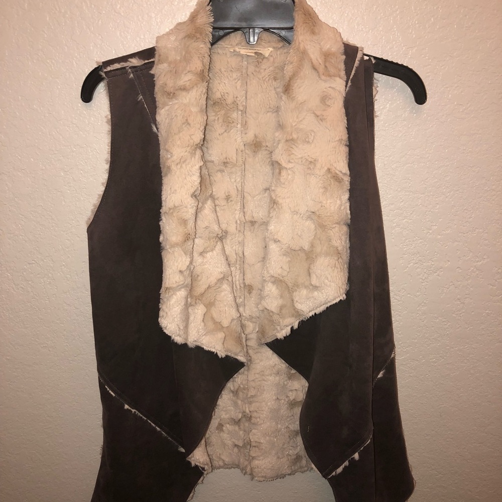 Brown/gray fur vest